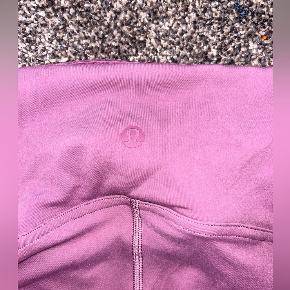 lululemon leggings, i think 25’, size 6